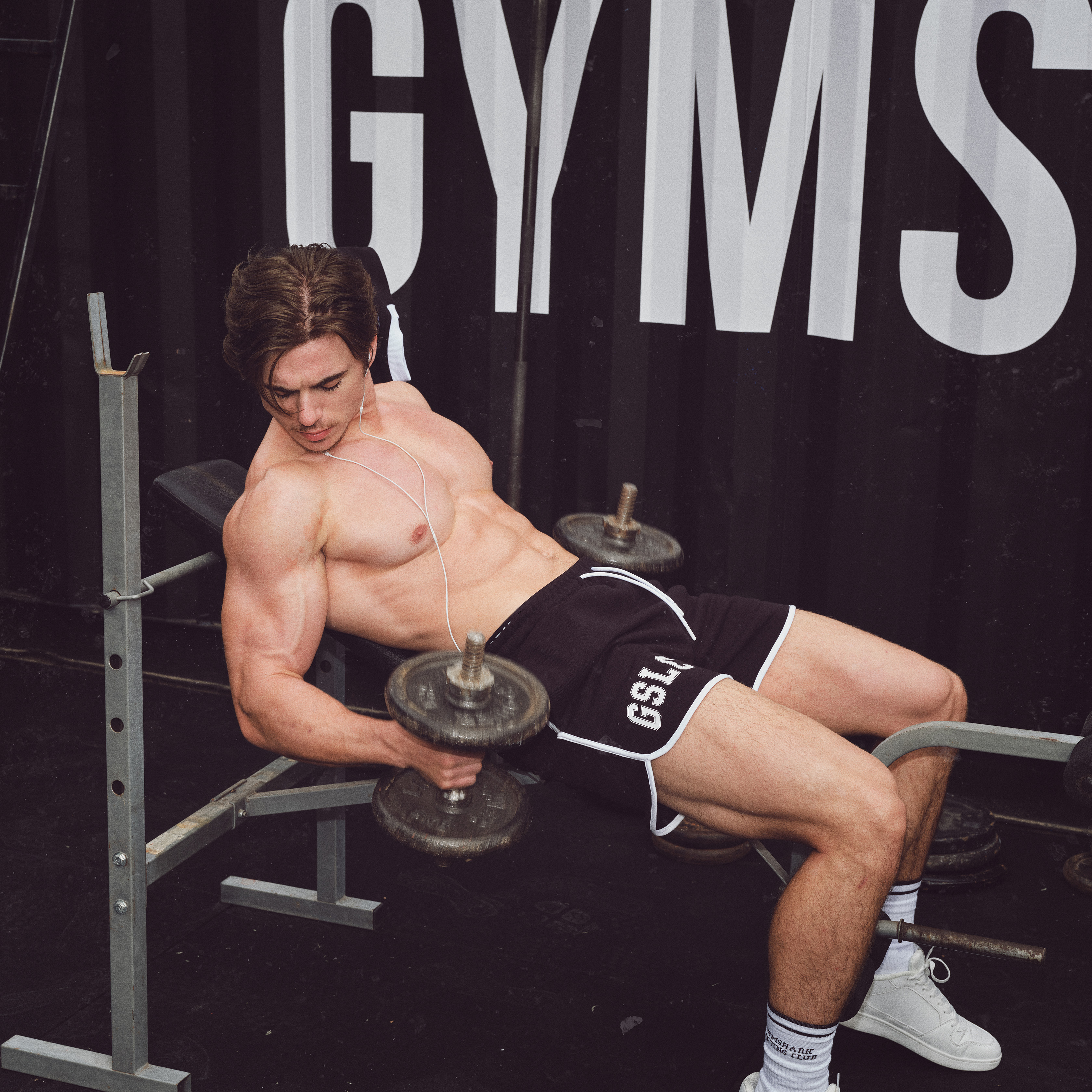 Leg Day Exercises at Gym: Ultimate Strength and Muscle Guide